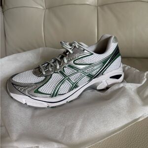 Asics White and Green Sneakers